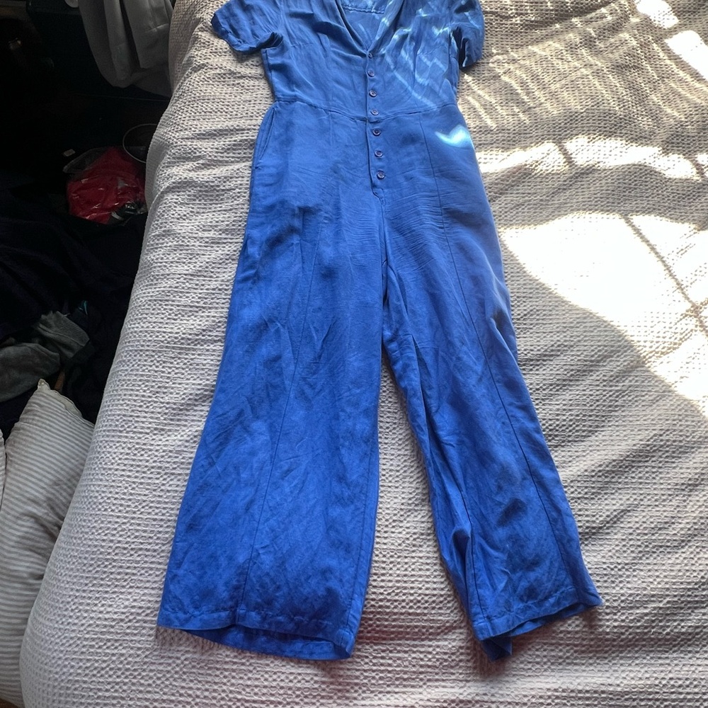 French blue linen size M jumpsuit. Mixed by Nasrin. Light fabric- wears well.